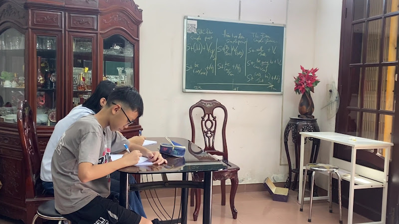 Học viên học Anh văn tại trung tâm